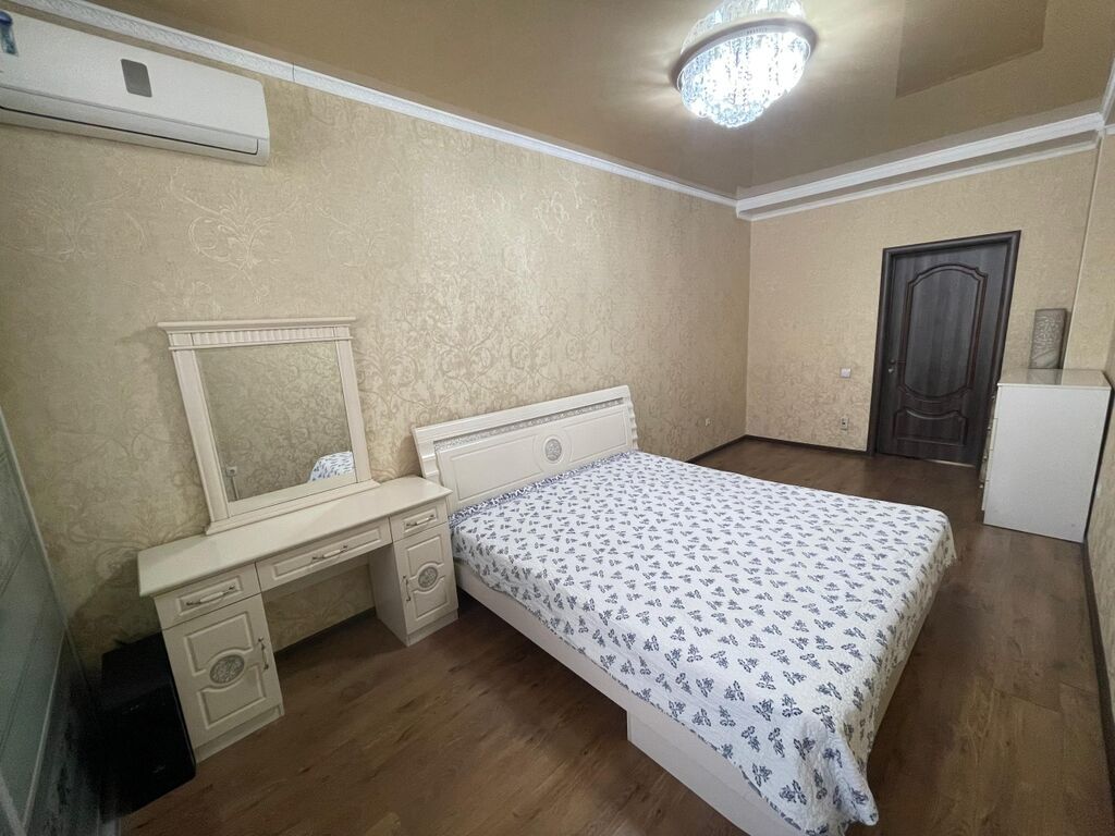3 комнаты, 135 м², Ала-Арча ТРЦ Элитка, 4 этаж, Евроремонт: фото 2