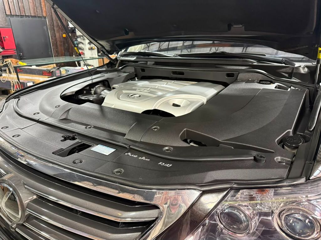 Lexus LX: 2013 г., 5.7 л, Автомат, Газ, Внедорожник: фото 6
