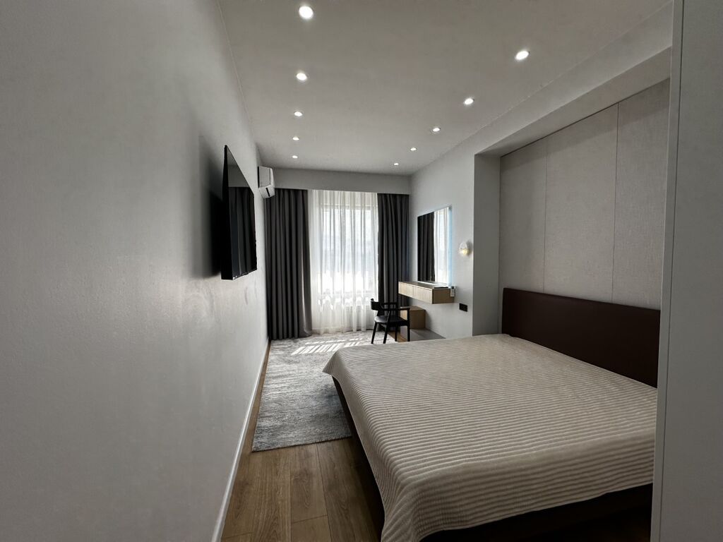 Сдам 2-комн. квартиру, 81 м², элитка, 12 эт., дизайнерский ремонт: фото 7