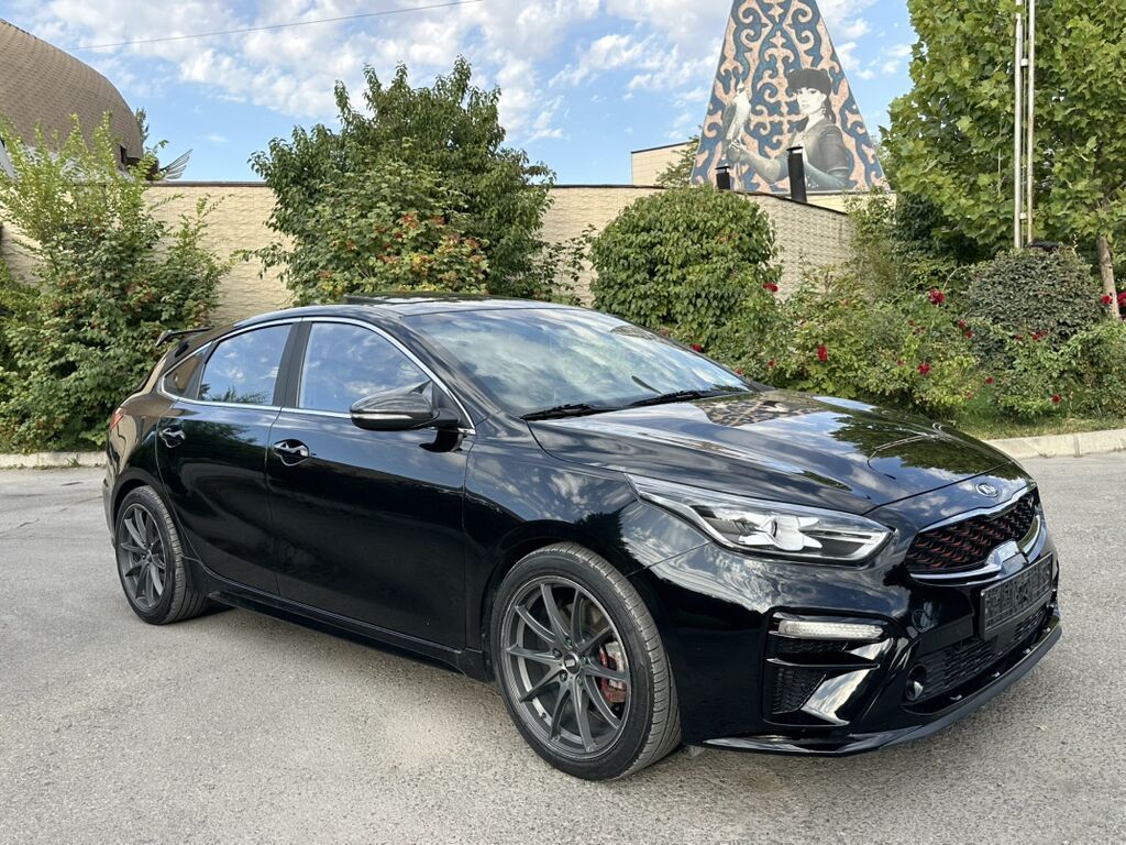 Kia K3: 2018 г., 1.6 л, Автомат, Бензин, Хэтчбэк: фото 3