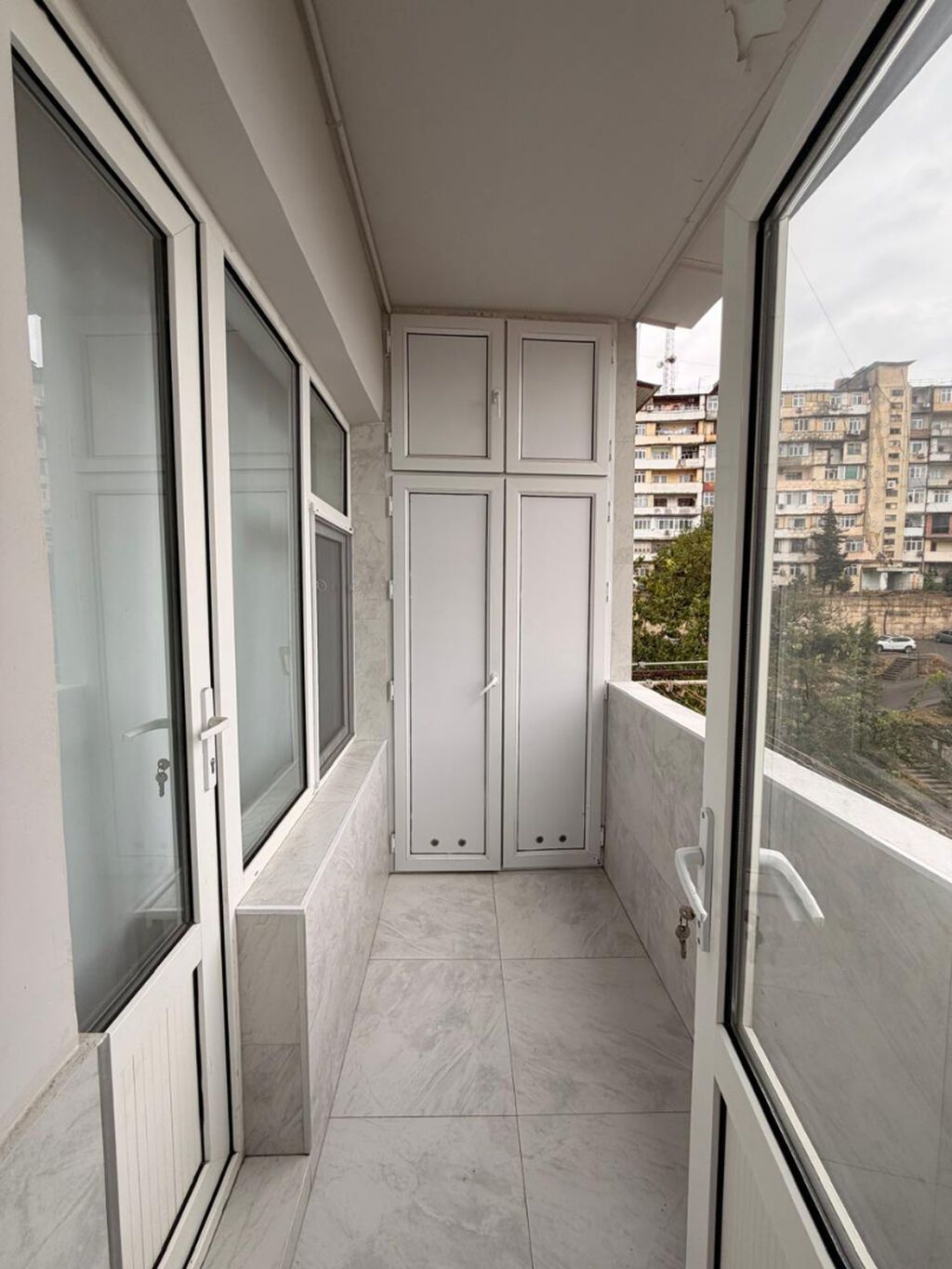 Bakı, 3 otaqlı, Köhnə tikili, 80 kv. m