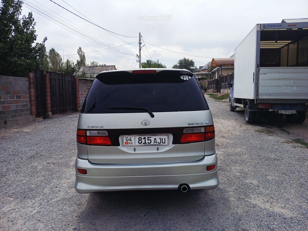 Toyota Estima: 2002 г., 2.4 л, Автомат, Бензин, Минивэн: фото 3