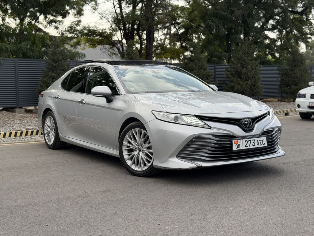 Toyota Camry: 2019 г., 2.5 л, Автомат, Бензин, Седан: фото 3