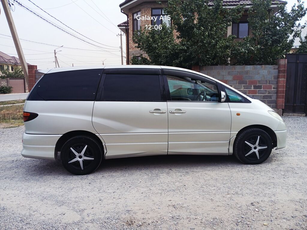 Toyota Estima: 2002 г., 2.4 л, Автомат, Бензин, Минивэн: фото 7