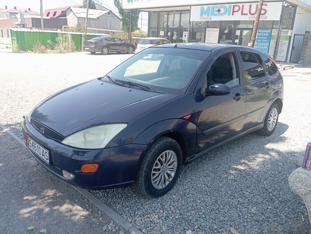 Ford Focus: 2003 г., 1.6 л, Механика, Бензин, Хэтчбэк: фото 3