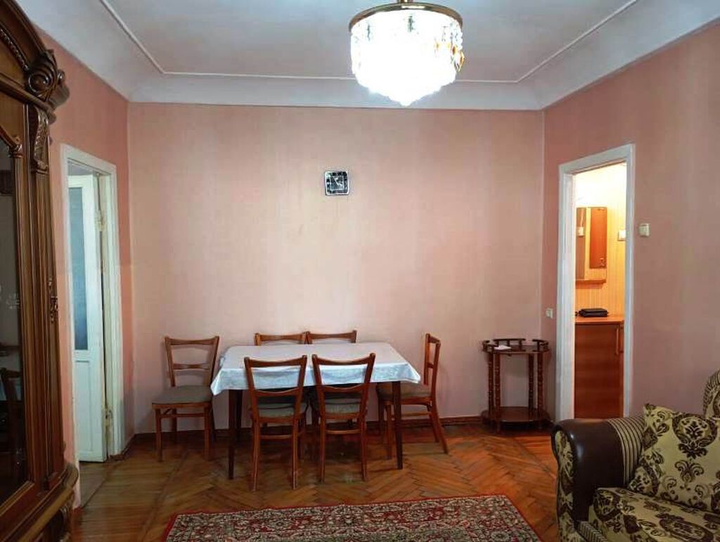 2-room old-build apartment for sale in Neftçilər, 50 m², 130 000 AZN, photo 2 / 4