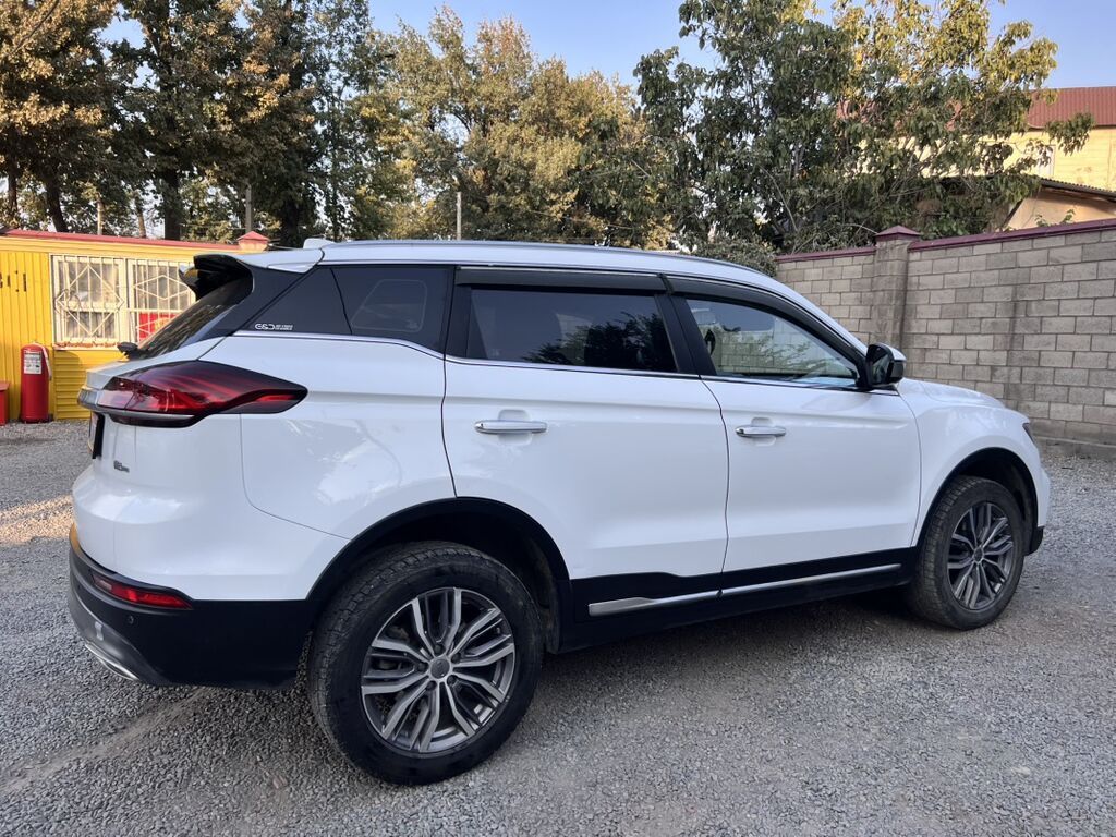 Geely Boyue Pro: 2020 г., 1.8 л, Автомат, Бензин, Кроссовер: фото 4