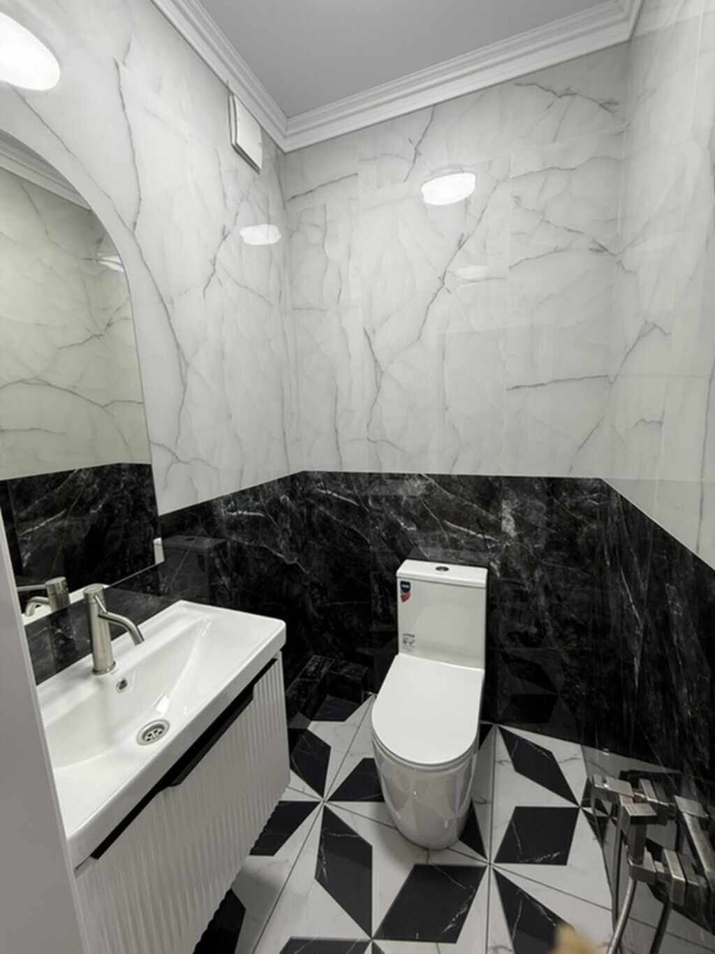 3 комнаты, 80 м², 7 мкр Элитка, 15 этаж, Дизайнерский ремонт: фото 4
