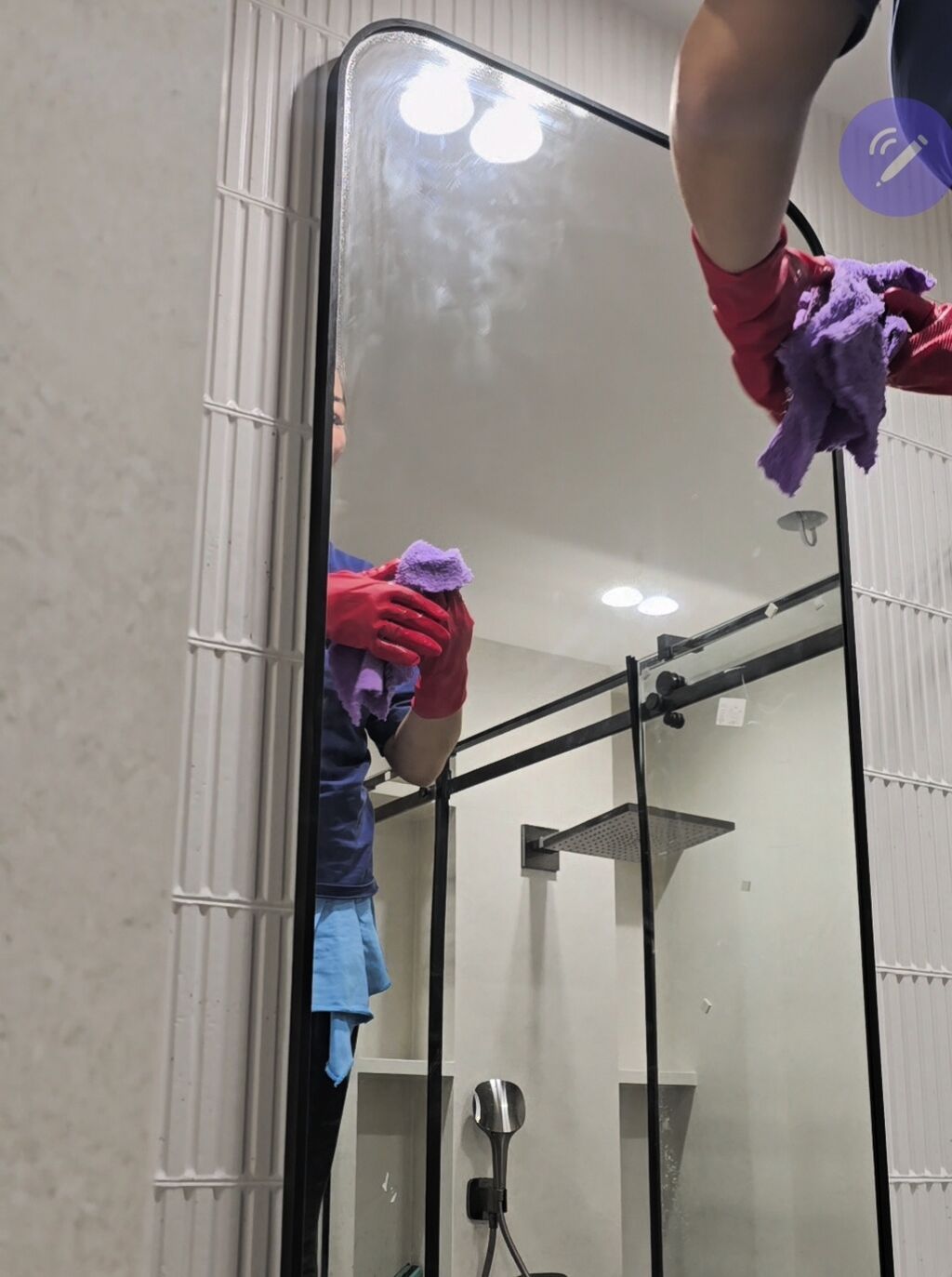 Влажная уборка от Aruuke Cleaning Что входит: - Комнаты: удаление — фото 3