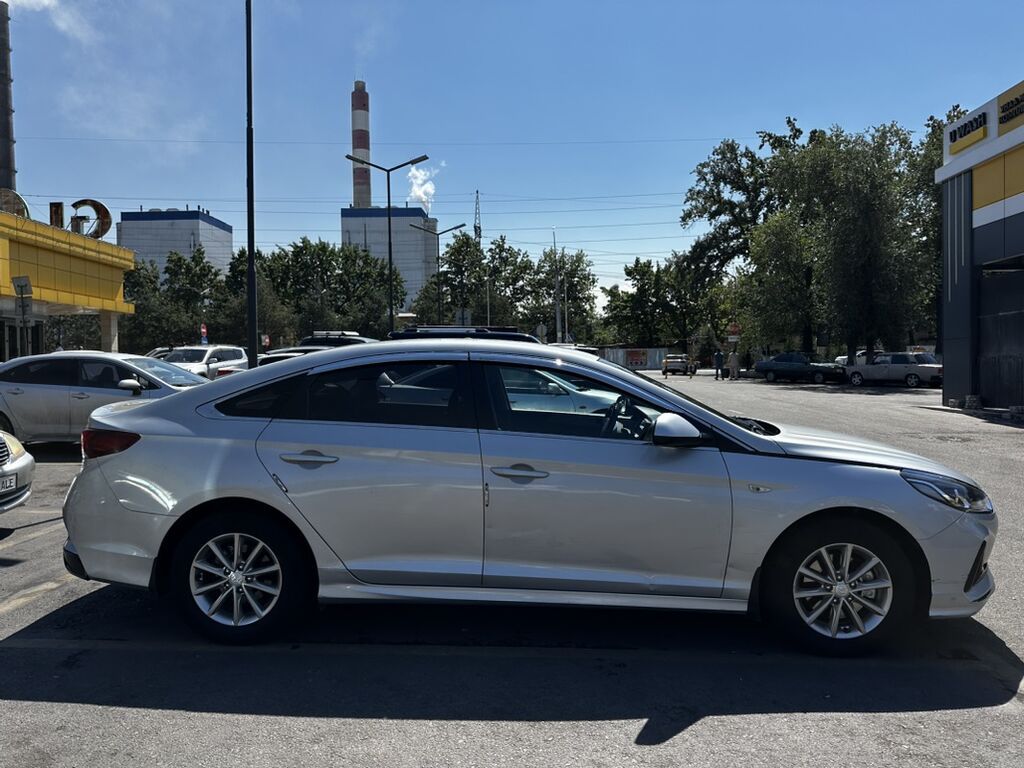 Hyundai Sonata: 2019 г., 2 л, Автомат, Газ, Седан: фото 6