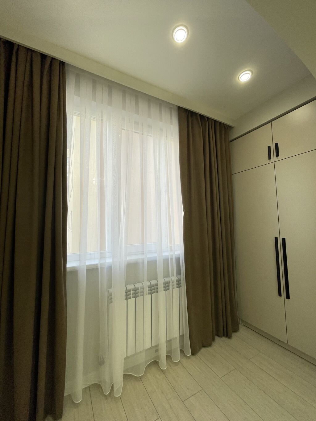 3 комнаты, 83 м², 106 серия улучшенная, Технопарк 106 серия улучшенная, 2 этаж, Дизайнерский ремонт: фото 6