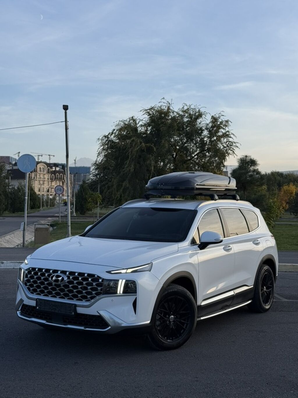 Hyundai Santa Fe: 2021 г., 2.2 л, Автомат, Дизель, Кроссовер: фото 2