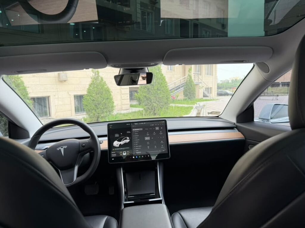 Tesla Model 3: 2021 г., 5 л, Автомат, Электромобиль, Седан: фото 7