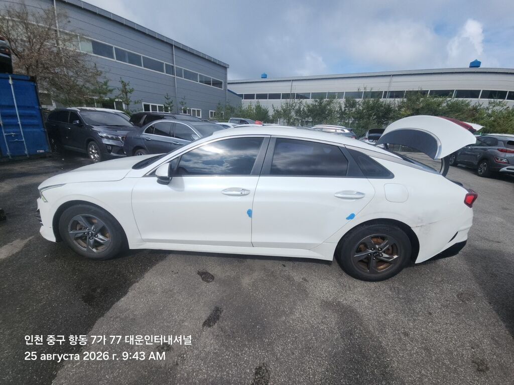 Kia K5: 2020 г., 2 л, Автомат, Газ, Лифтбек: фото 2