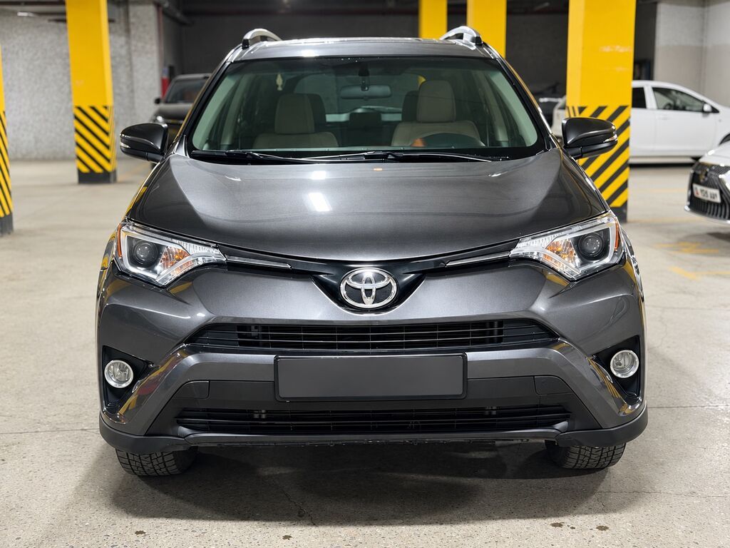 Toyota RAV4: 2016 г., 2.5 л, Автомат, Бензин: фото 4