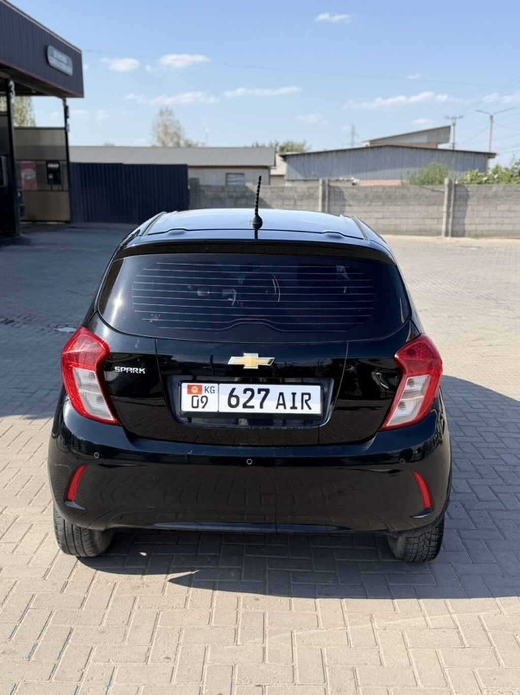 Chevrolet Spark: 2021 г., 1 л, Автомат, Бензин, Хэтчбэк: фото 2