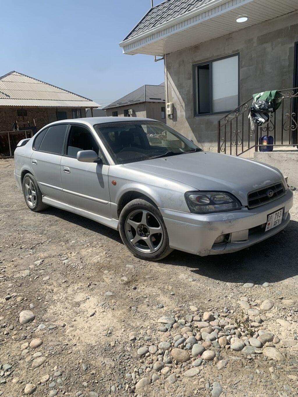 Subaru Legacy: 2002 г., 2 л, Механика, Газ, Седан — фото 3