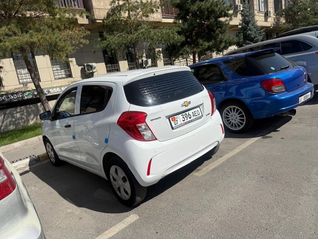 Chevrolet Spark: 2019 г., 1 л, Автомат, Бензин, Хэтчбэк: фото 2