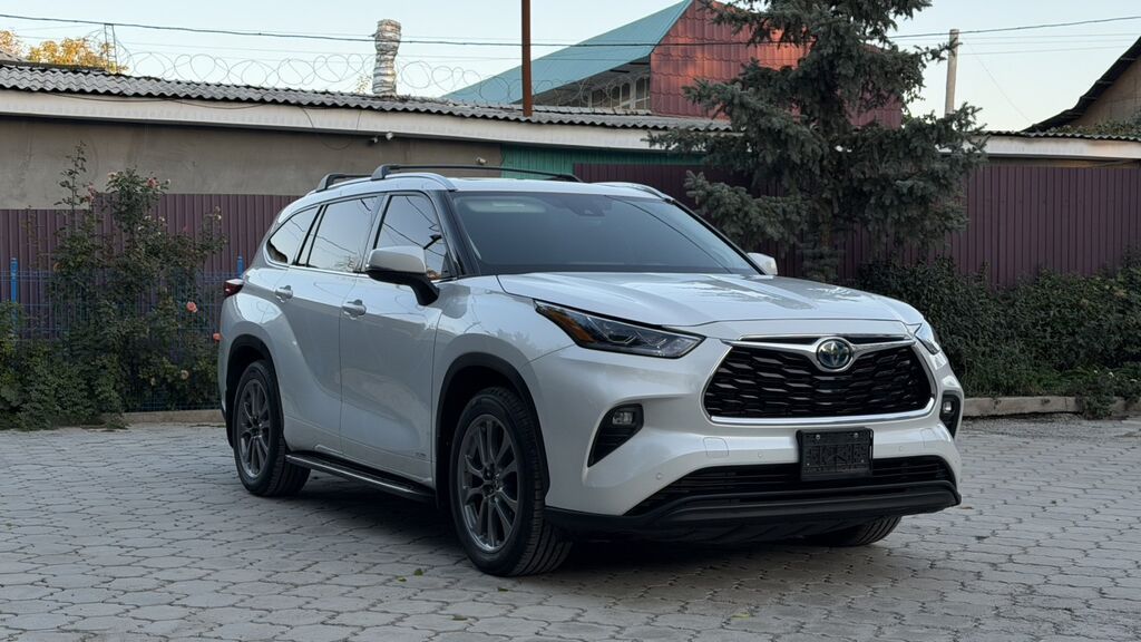 Toyota Highlander: 2022 г., 2.5 л, Автомат, Гибрид, Кроссовер: фото 3