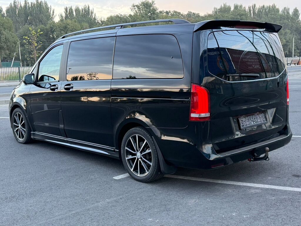 Mercedes-Benz V-Class: 2016 г., 2.2 л, Автомат, Дизель, Минивэн: фото 4