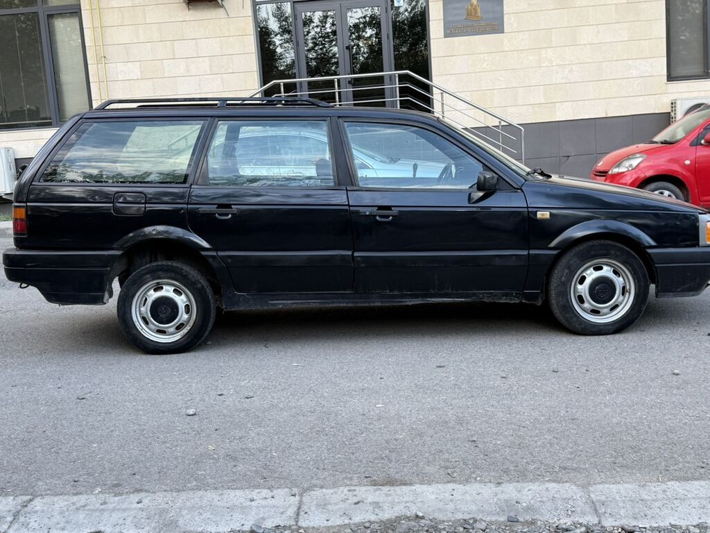 Volkswagen Passat Variant: 1991 г., 1.8 л, Механика, Бензин, Универсал: фото 6