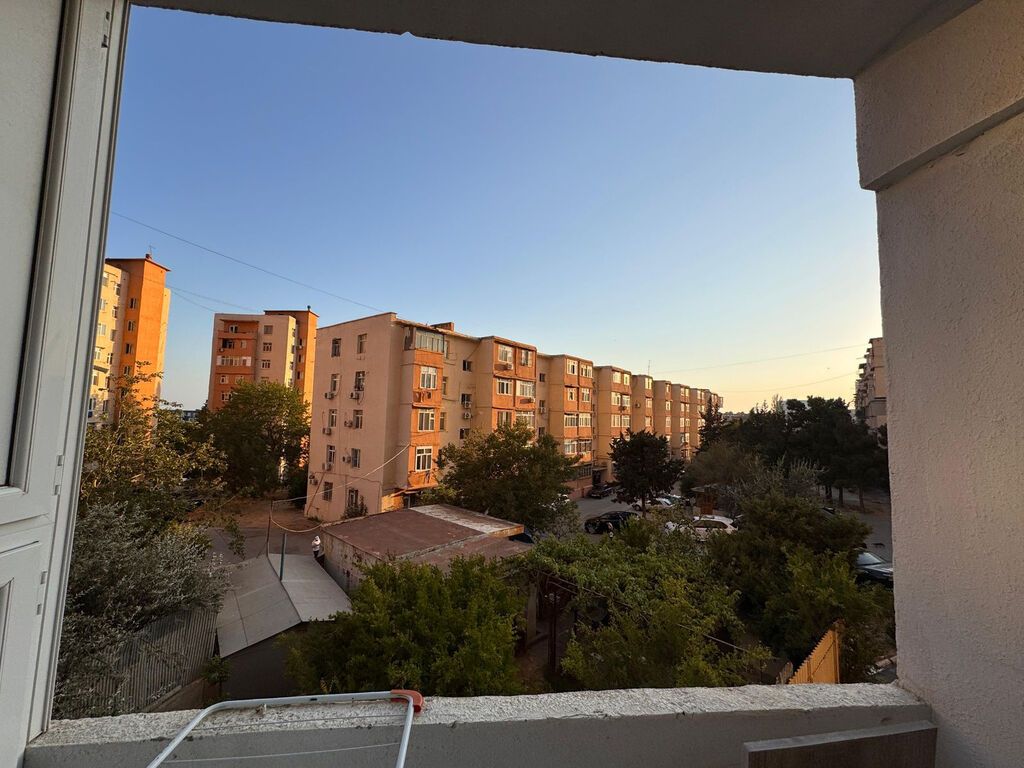 4 otaqlı, Yeni tikili, 135 kv. m