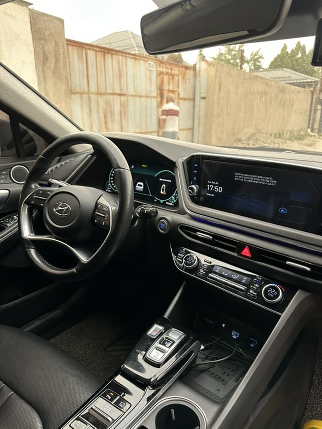 Hyundai Sonata: 2021 г., 2 л, Автомат, Гибрид, Седан: фото 3