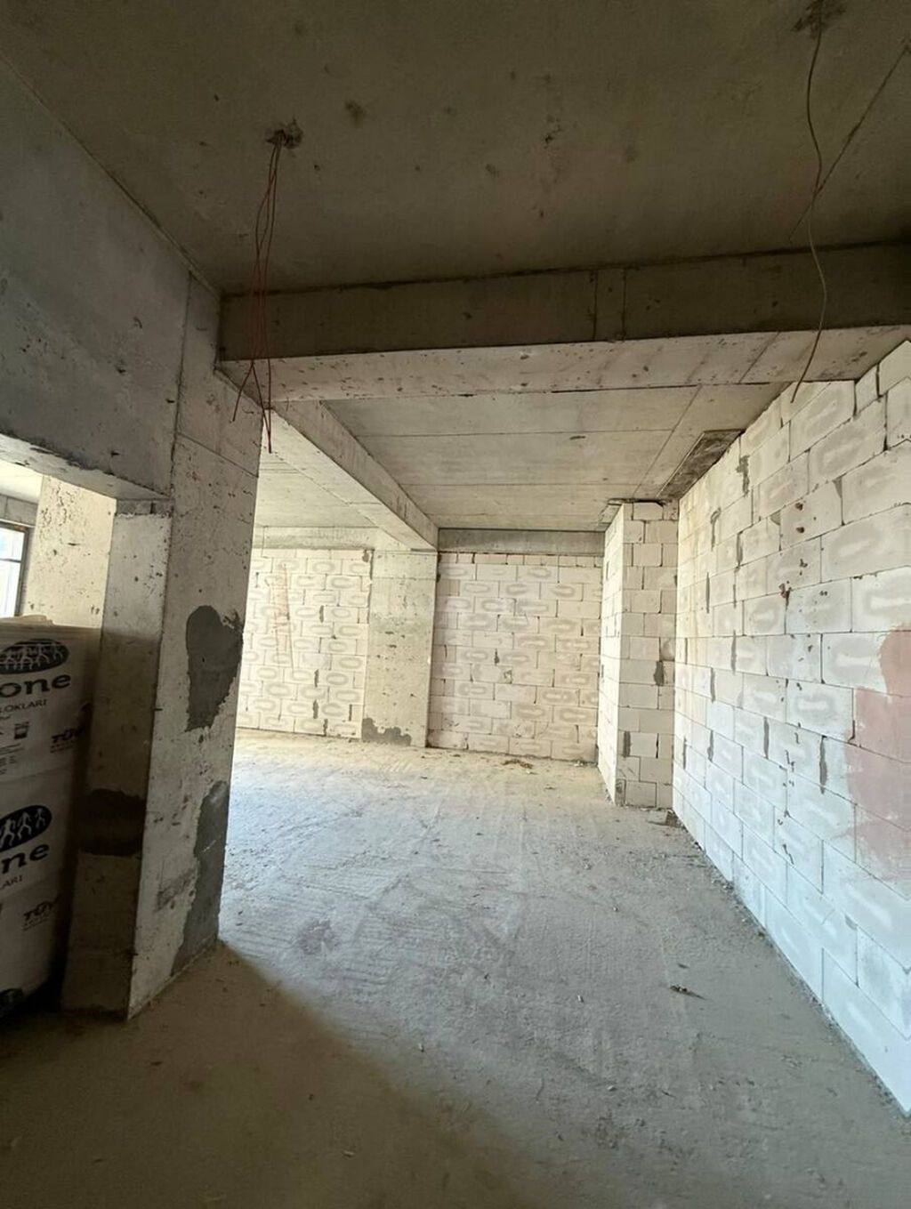 2 otaqlı, Yeni tikili, 97 kv. m