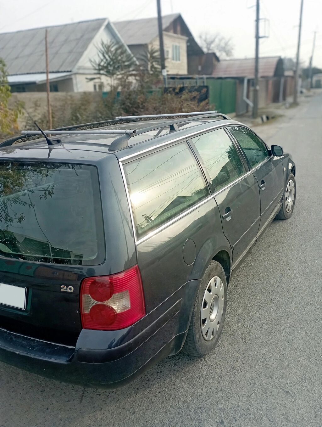 Volkswagen Passat Variant: 2002 г., 2 л, Автомат, Бензин, Универсал: фото 3