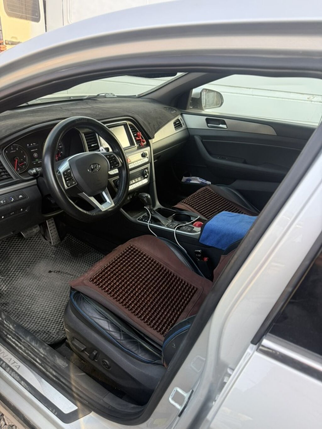 Hyundai Sonata: 2018 г., 2 л, Автомат, Бензин, Седан: фото 2