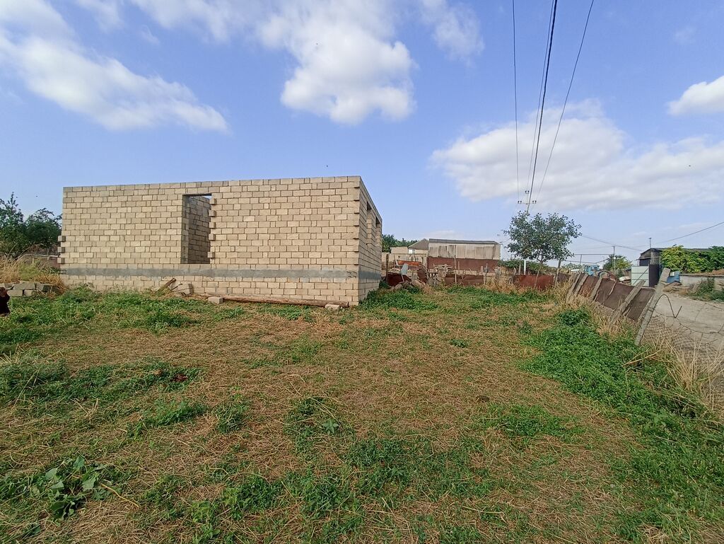 3 otaqlı, 110 kv. m, Kredit yoxdur, Təmirsiz