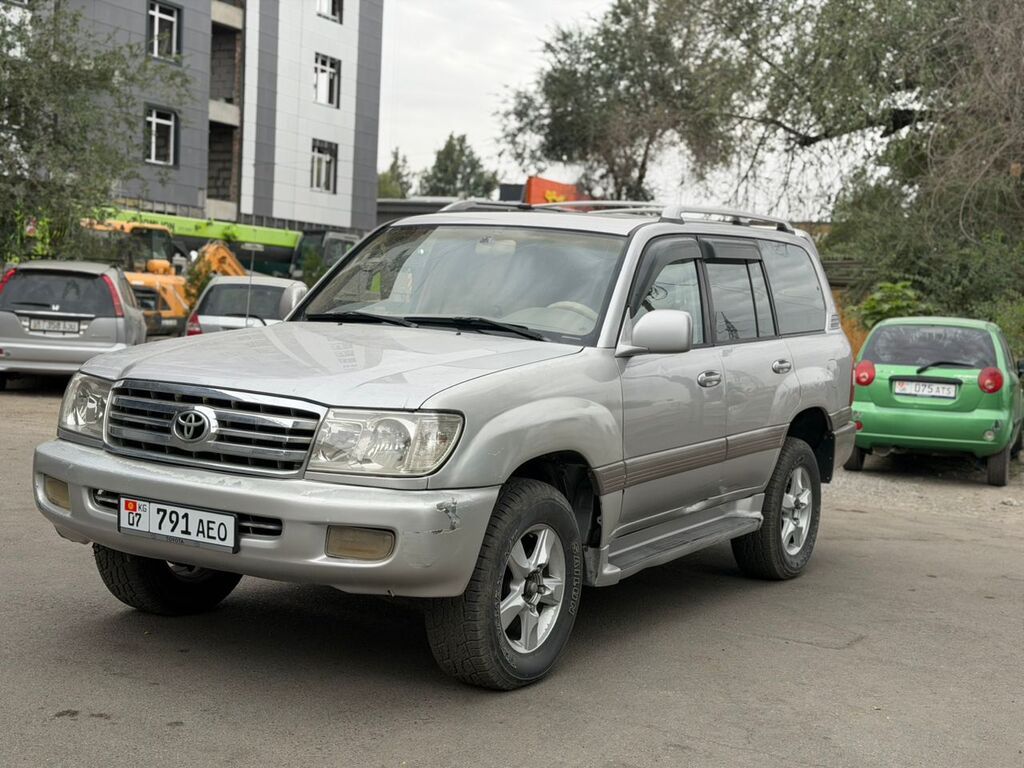 Toyota Land Cruiser: 1999 г., 4.7 л, Автомат, Бензин, Внедорожник: фото 2