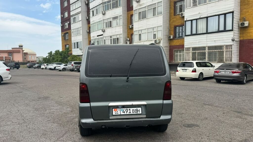 Mercedes-Benz Vito: 2003 г., 2.4 л, Автомат, Бензин, Минивэн: фото 4