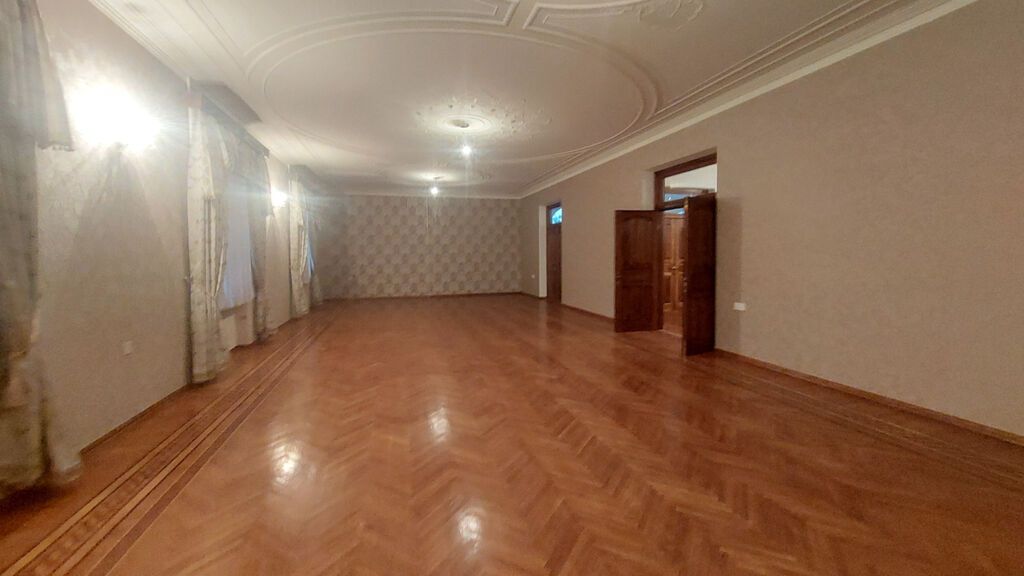 Həyət evi, 10 otaqlı, 700 m², satılır, Bakı — 11