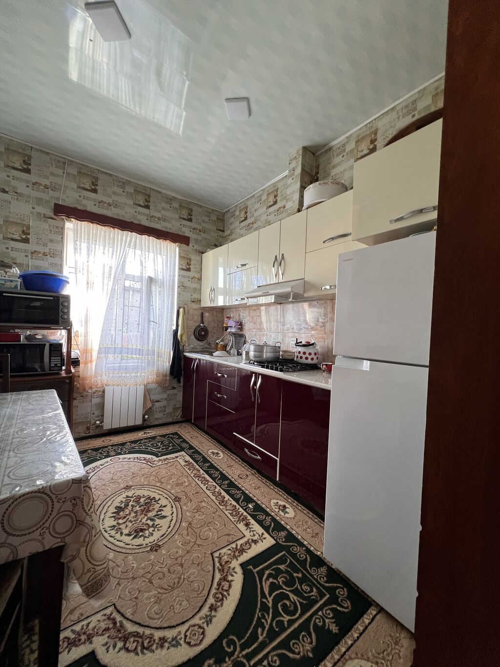 Binəqədi qəs. 4 otaqlı, 120 kv. m