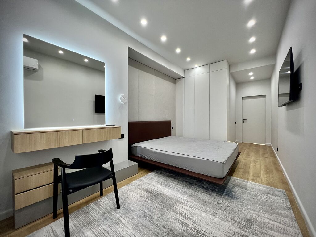 2 комнаты, 81 м², 7 мкр Элитка, 12 этаж, Дизайнерский ремонт: фото 3