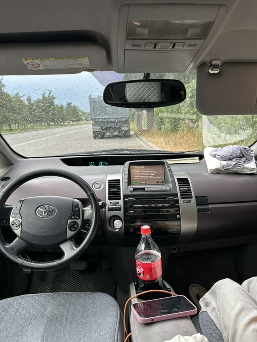 Toyota Prius: 2004 г., Автомат, Гибрид, Хэтчбэк: фото 7