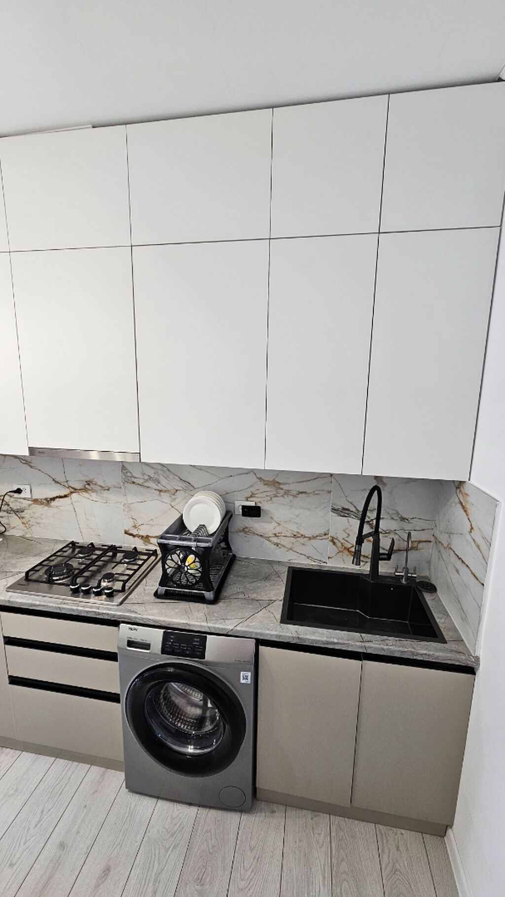 3 комнаты, 77 м², Южная Магистраль Элитка, 14 этаж, Евроремонт: фото 4