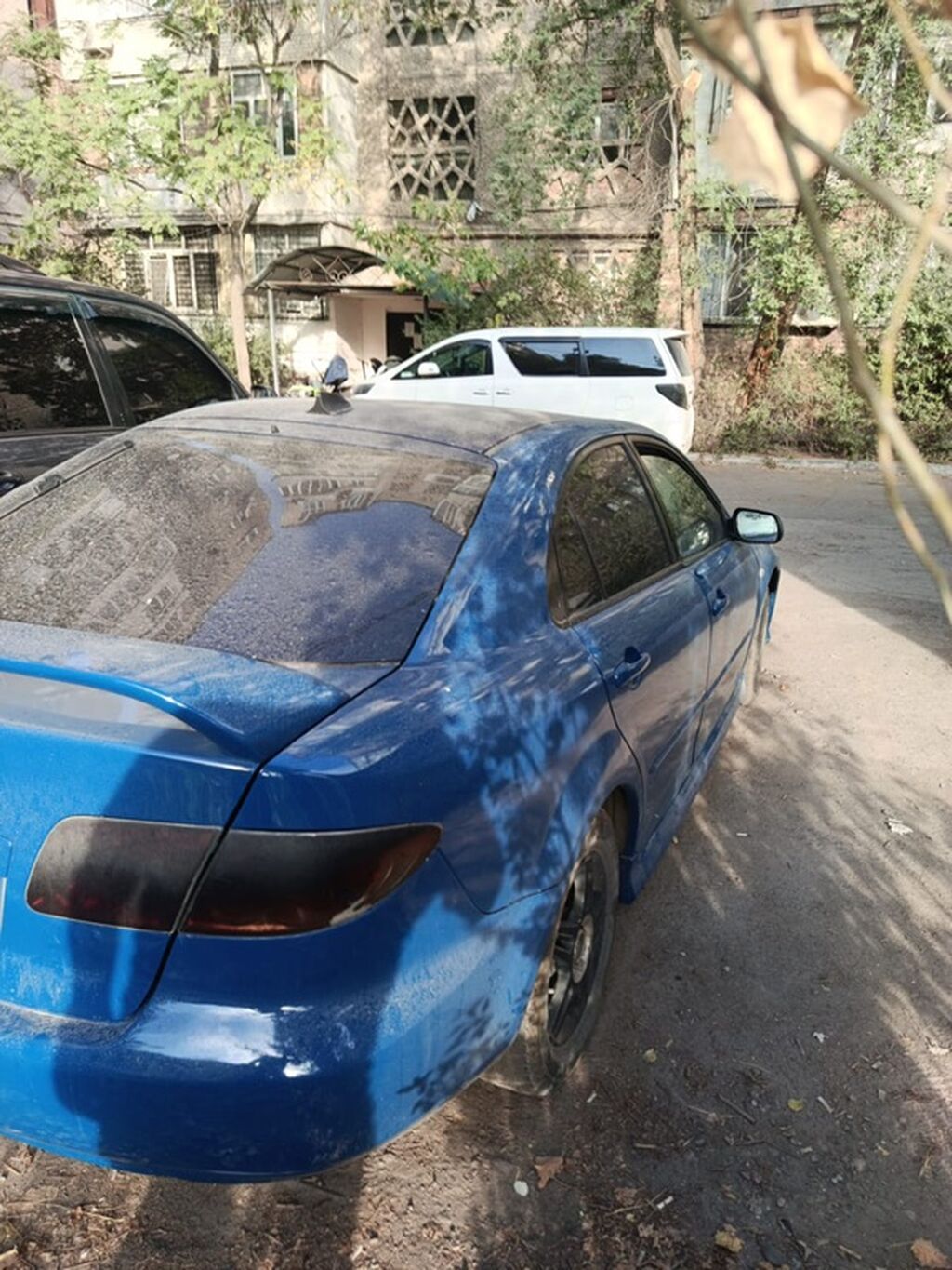 Mazda 6: 2004 г., 2 л, Автомат, Бензин, Седан: фото 4