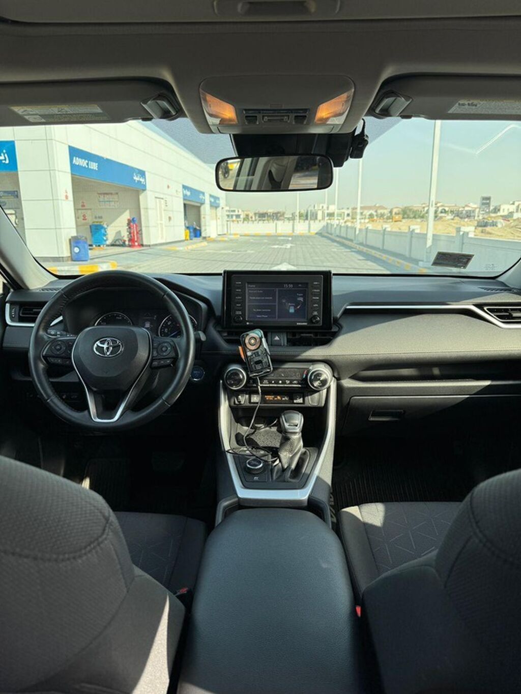 Toyota RAV4: 2020 г., 2.5 л, Автомат, Гибрид, Кроссовер: фото 3