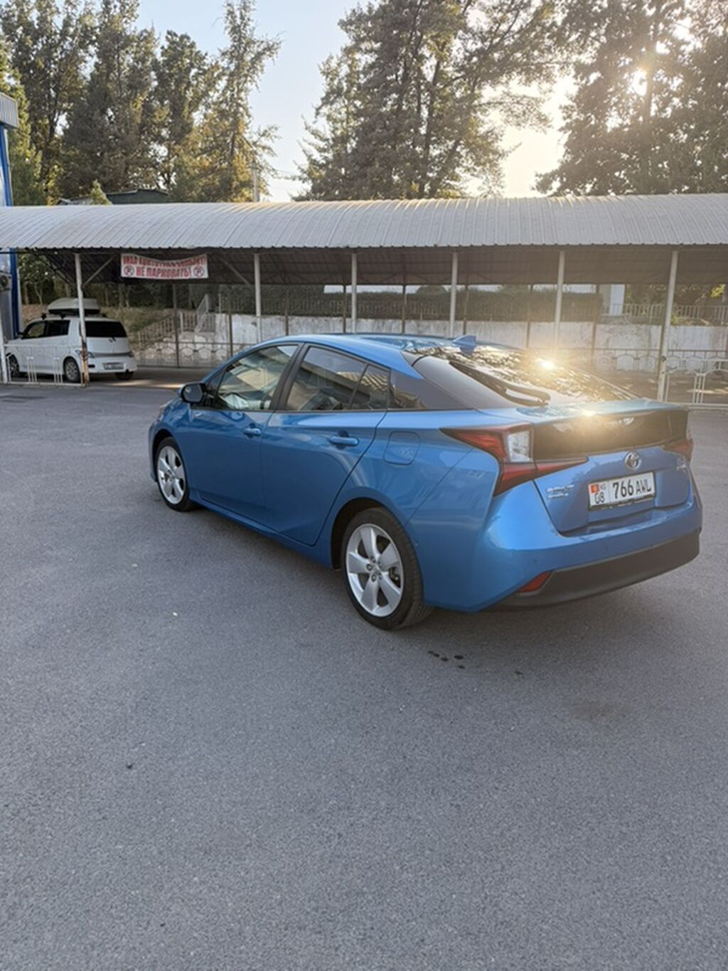 Toyota Prius: 2020 г., Вариатор, Гибрид, Хэтчбэк: фото 5