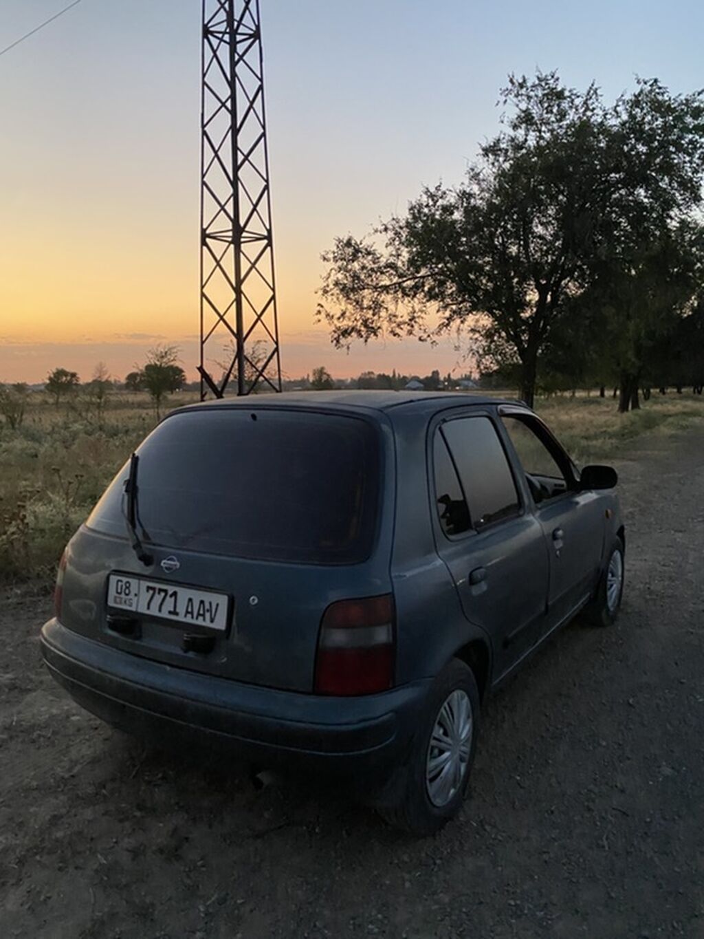 Nissan Micra: 1995 г., Бензин, Хэтчбэк: фото 3