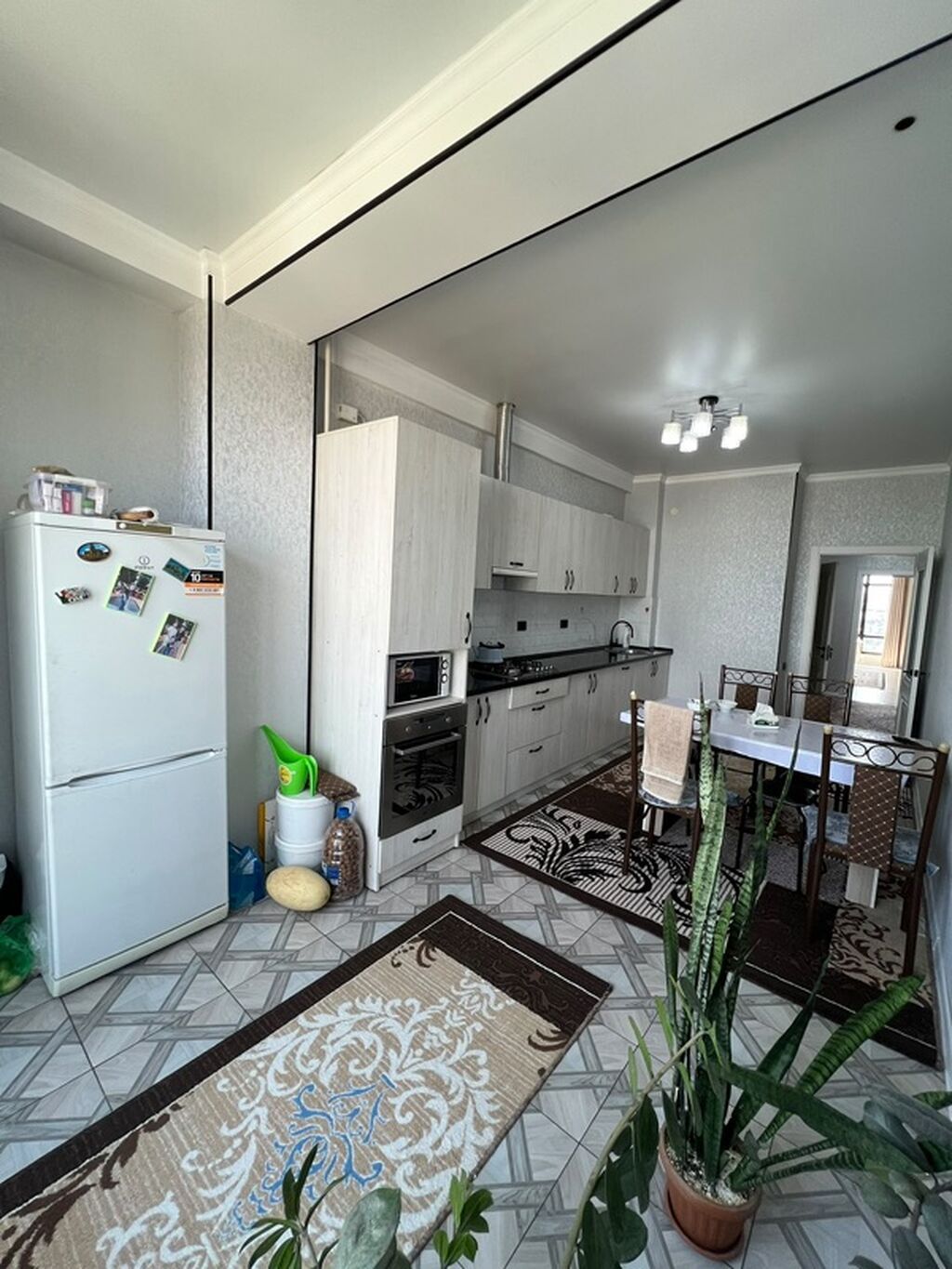 3 комнаты, 97 м², Манаса/Боконбаева Элитка, 14 этаж, Евроремонт: фото 3