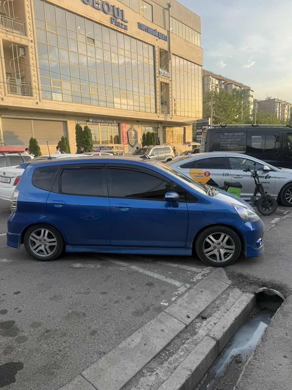 Honda Fit: 2003 г., 1.5 л, Автомат, Бензин, Хэтчбэк: фото 6