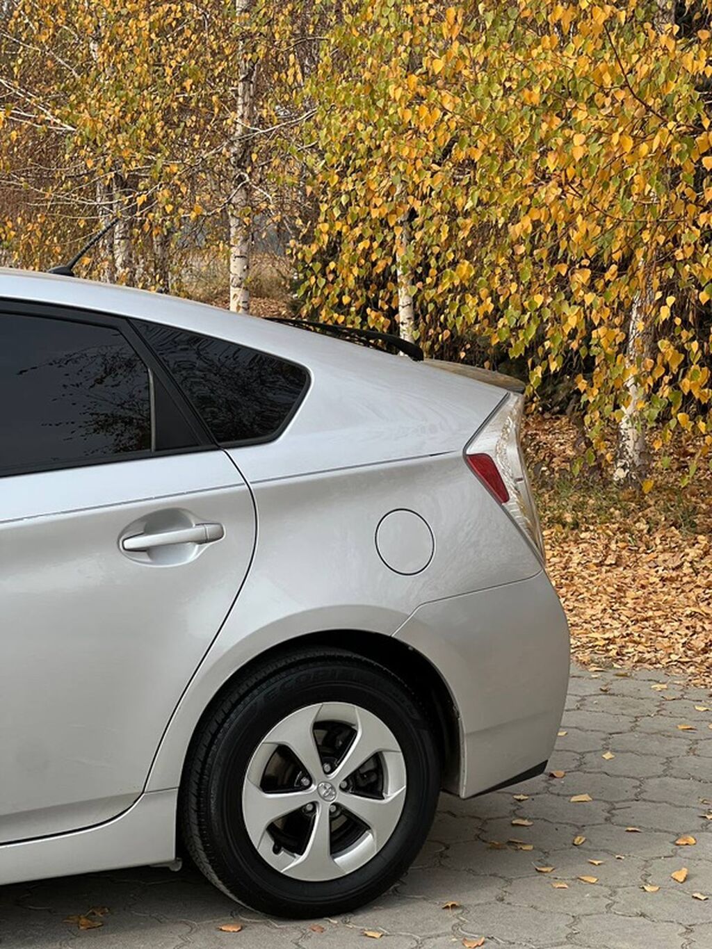 Toyota Prius: 2012 г., 1.8 л, Вариатор, Гибрид, Лифтбек: фото 7