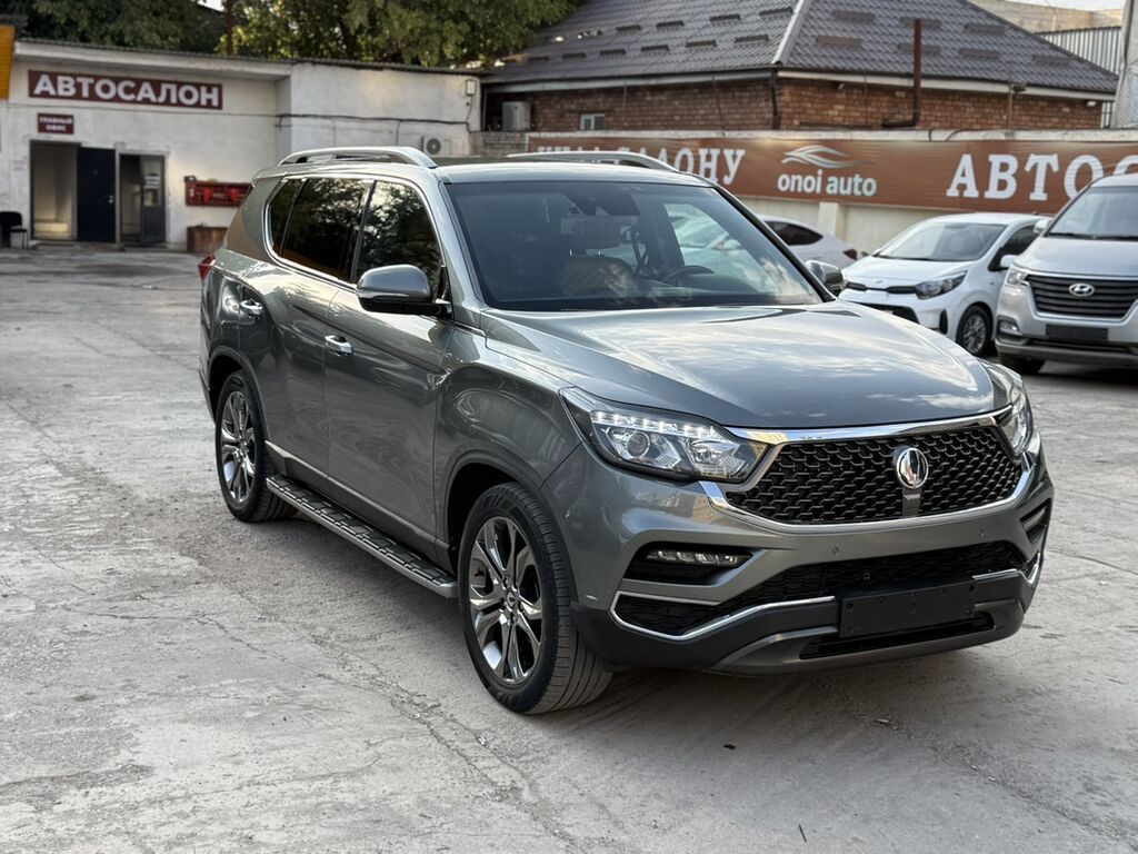 Ssangyong Rexton: 2020 г., 2.2 л, Автомат, Дизель, Внедорожник: фото 1