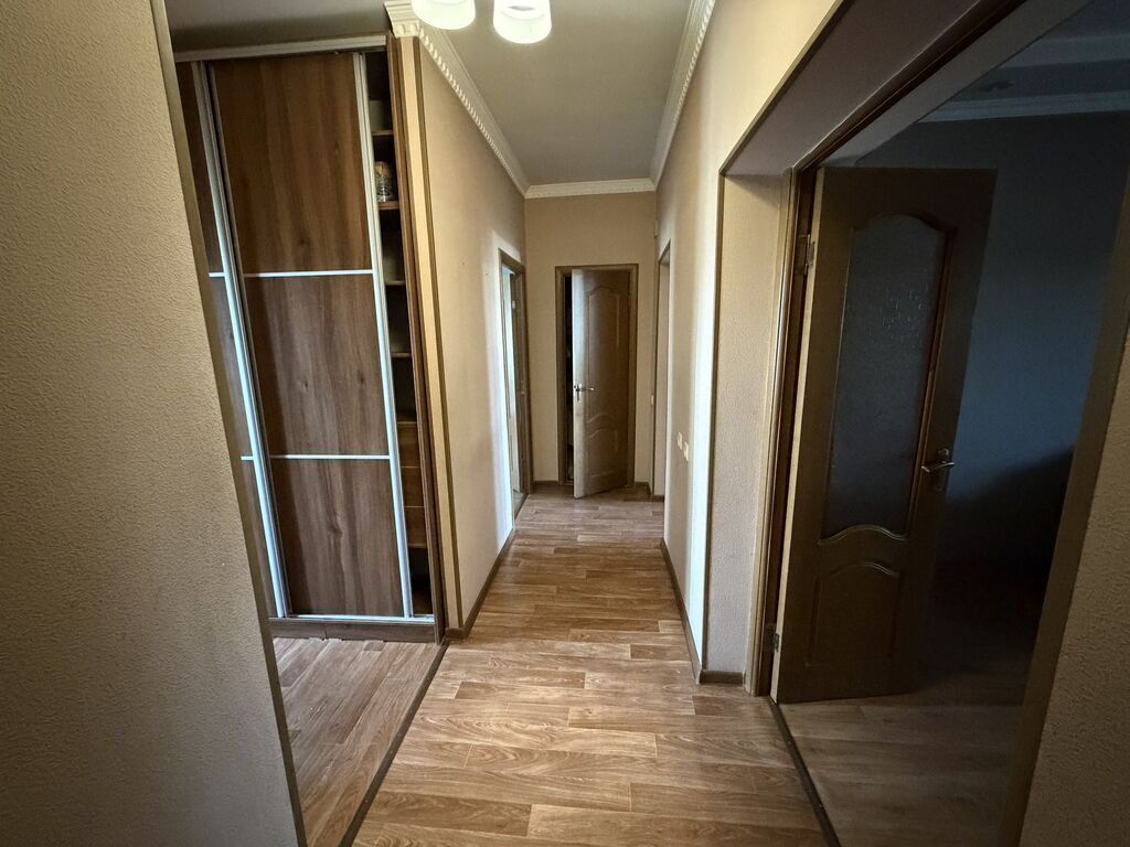 3 комнаты, 70 м², Золотой квадрат Индивидуалка, 5 этаж, Косметический ремонт: фото 6