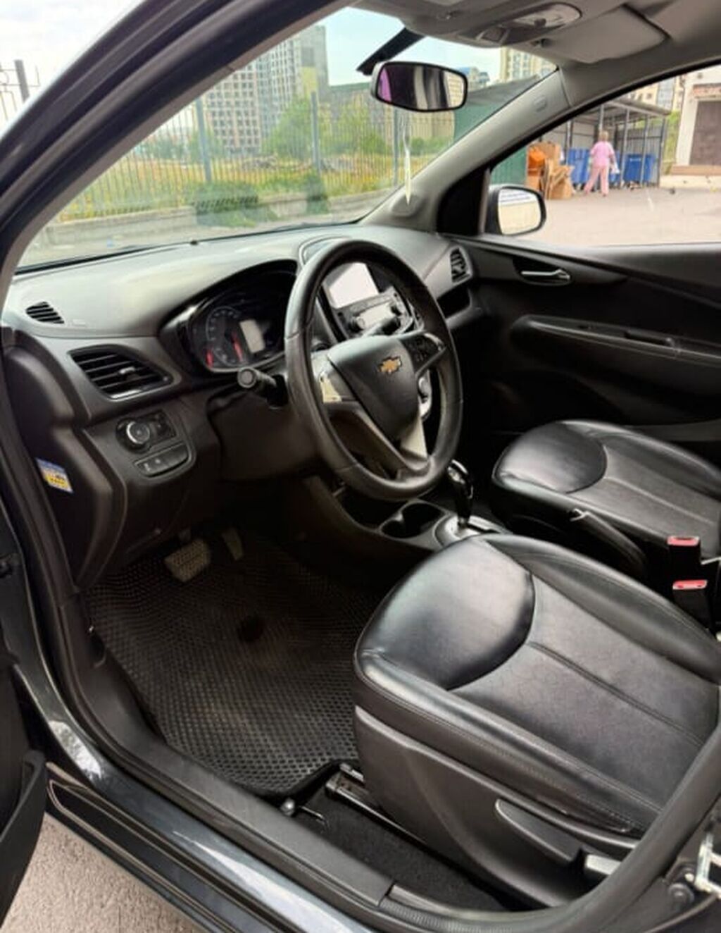 Chevrolet Spark: 2016 г., 1 л, Вариатор, Бензин: фото 5