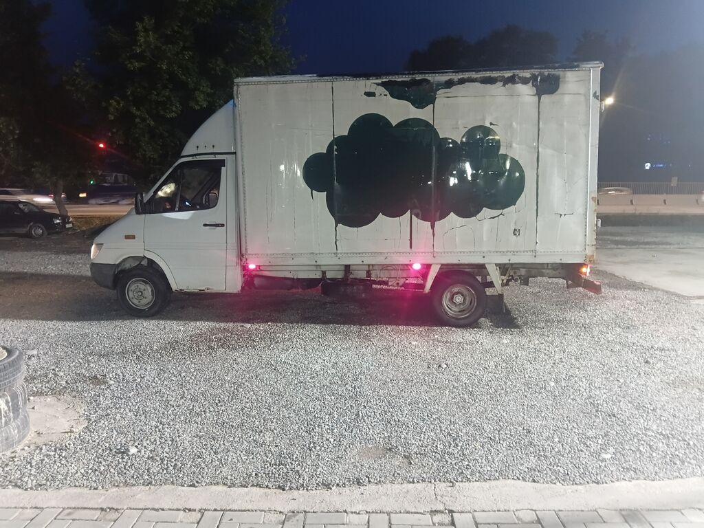 Грузовой фургон Mercedes‑Benz Sprinter (цельнометаллический короб) 2.2: фото 4