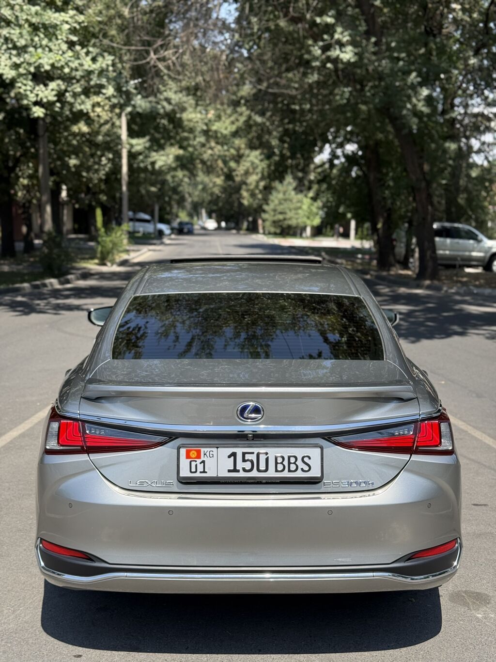 Lexus ES: 2021 г., 2.5 л, Автомат, Гибрид, Седан: фото 7